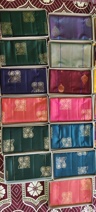 Handloom pure silk saree uploaded by business on 11/1/2022
