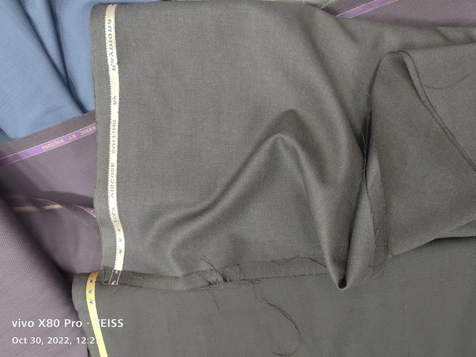Raymond pv lycra Suiting/Trouser fabric 1.3 MTR uploaded by business on 11/2/2022