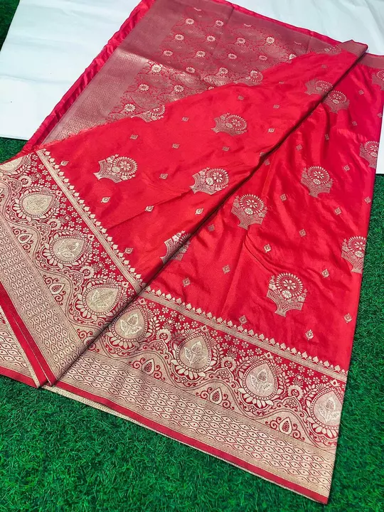 Banarasi silk handloom sarees uploaded by business on 11/3/2022