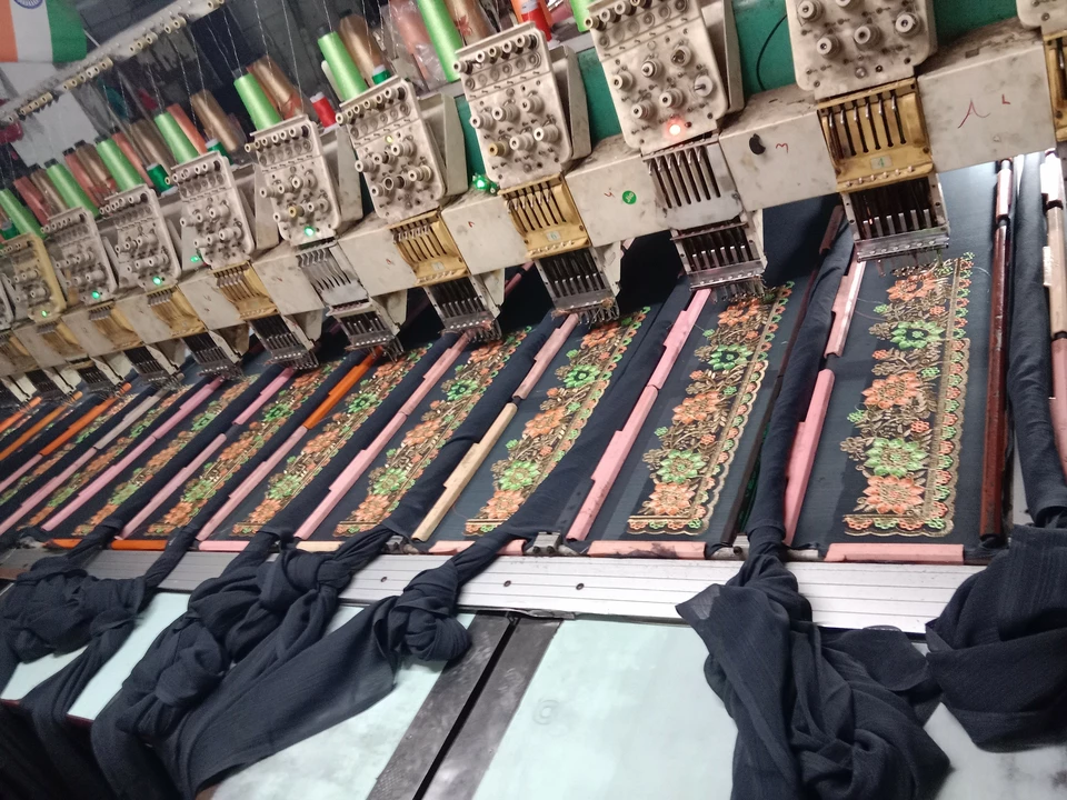 Factory Store Images of Jyoti Fashion Surat Manufacturer sarees 