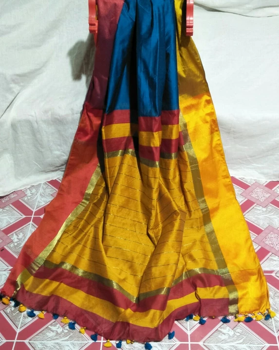 Khadi cotton saree uploaded by Wedding collection on 11/4/2022