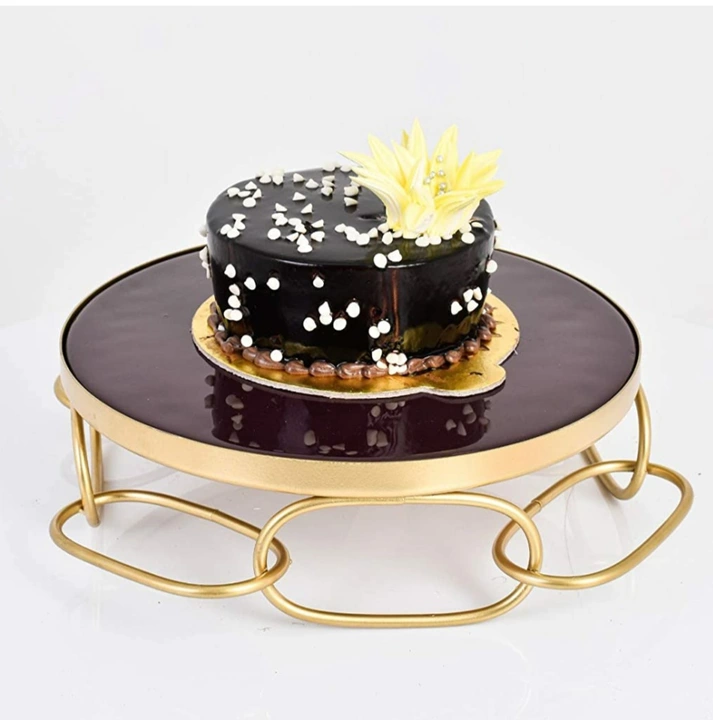Cake stand uploaded by business on 11/5/2022