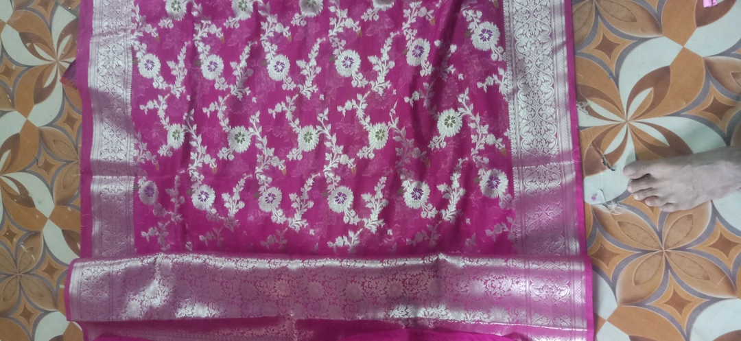 Product uploaded by Sarees on 11/6/2022