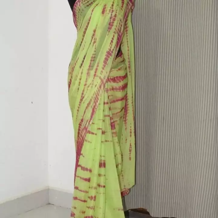 Post image Pure Kota silk 

Hand bandhni shibori saree

Length 5.5 MTR saree with 80 cm blouse

For more information dm us 7073306124

Price - 2300

Free shipping