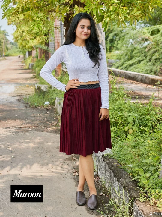 Inli
*Skirt*

_Short party wear Pleated skirt in 6 colors_

*Fabric:*  Heavy Crepe 
Pleated pattern  uploaded by SN creations on 11/9/2022