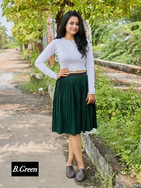 Inli
*Skirt*

_Short party wear Pleated skirt in 6 colors_

*Fabric:*  Heavy Crepe 
Pleated pattern  uploaded by SN creations on 11/9/2022