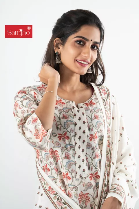 Post image I want 100 pieces of Kurti at a total order value of 10000. Please send me price if you have this available.