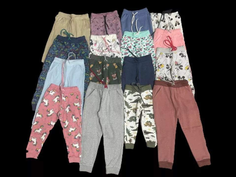 Pant uploaded by Smart Sourcing on 11/11/2022