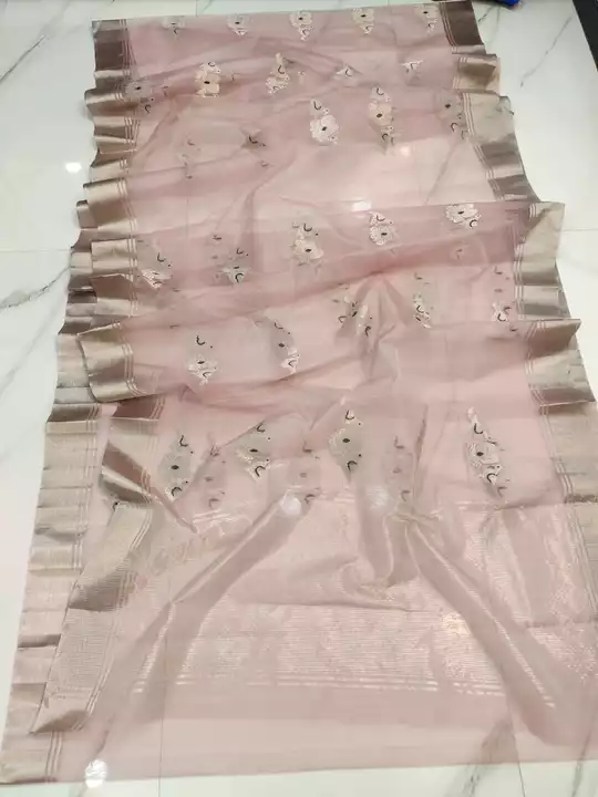 Post image order for
WhatsApp 9425767188 ,7879222211
chanderi handloom katan  Silk saree
handwoven tradition katan silk saree
light and Easy to wear sipping across India...
material - chanderi pure kataan organza Silk...
total saree length - 6.50 mater/ 5.70 meter saree
blouse - 80.cm ( Running blouse)
payment - net banking transfer/Google pay
Delivery  - 4 , 5 days available ☑
police  -  No Refund , no Exchange

Arsh handloom Chanderi Saree