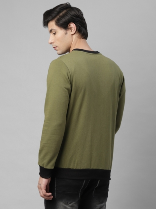 Full Sleeve Solid Men Sweatshirt

Color :Dark Green

Fabric :Fleece

Pattern :Solid

Neck :Mandarin  uploaded by Home delivery all india on 11/13/2022