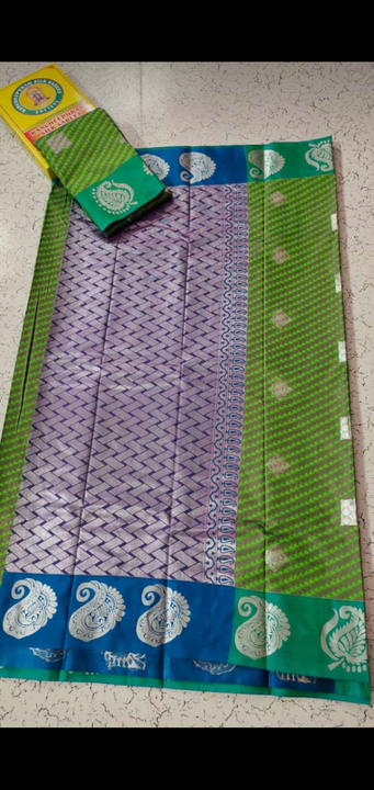 Product uploaded by Saree manufacturers on 11/13/2022