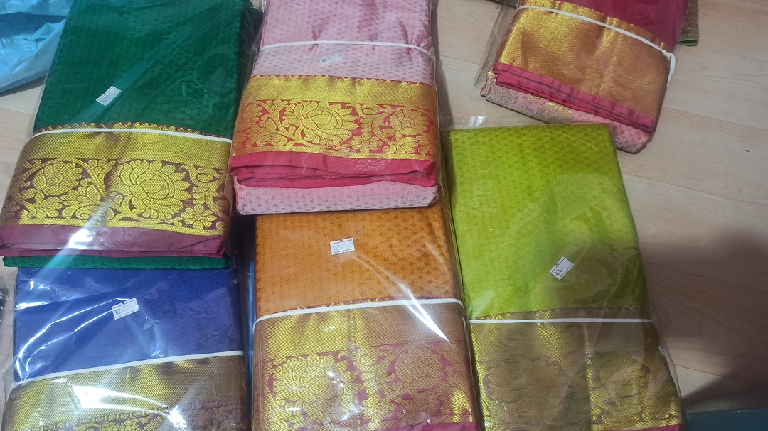 Half and half silk saree uploaded by business on 11/13/2022