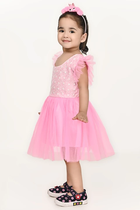 Fancy birthday frock (20 size upto 2 years kids) uploaded by FASHION TRENZS on 11/14/2022