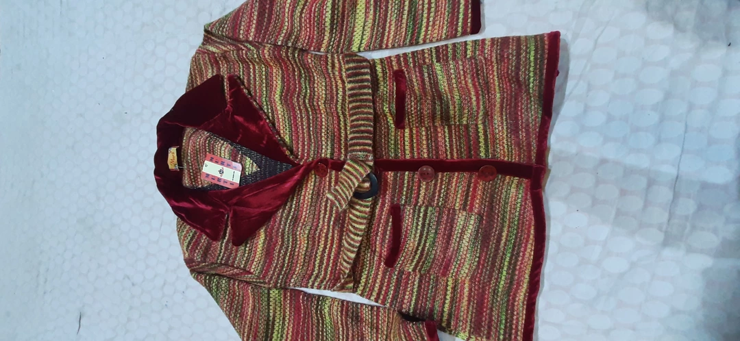 Product image of Sweater , price: Rs. 265, ID: sweater-529896e9