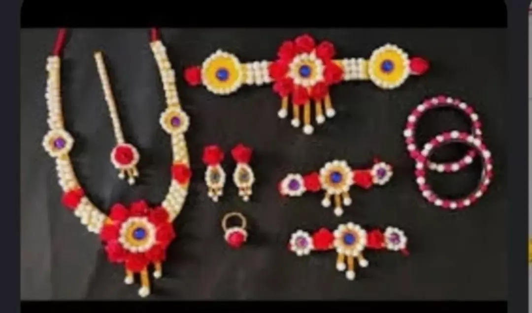 Sankranti special jewellery  uploaded by Garvik art on 11/15/2022