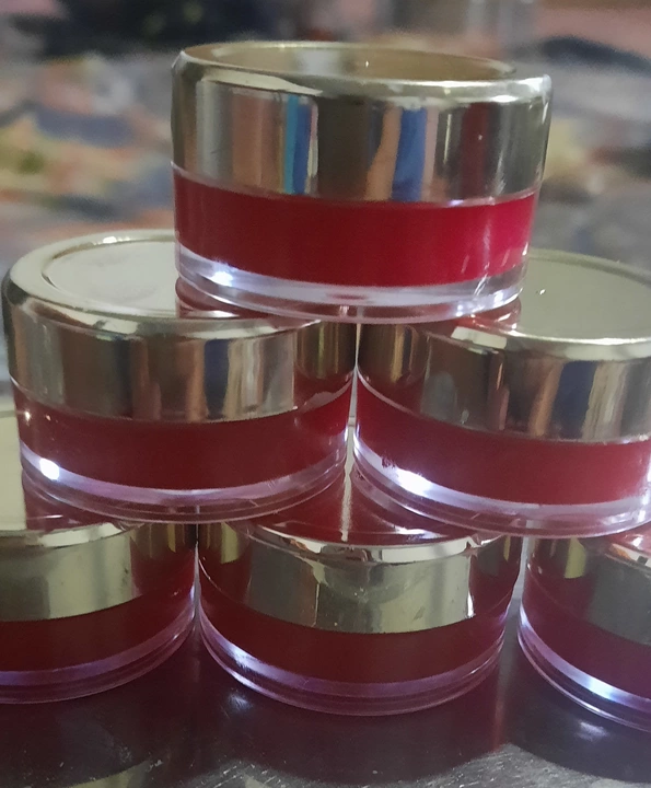 Post image Winter care#Lip balm# Customized available#Available in Blueberry🫐Coffee🫒,Strawberry🍓Mango🥭Butter scotch flavours