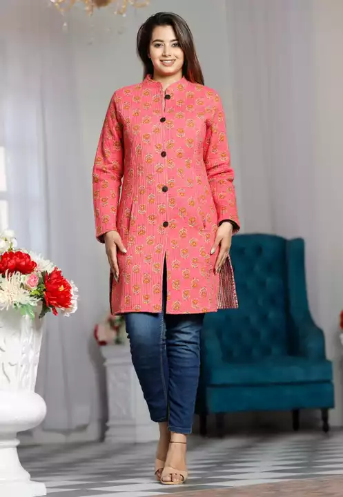 Post image Pre booking only
👆 Long Reversible 🧥 COAT (jacket) 
Both side pockets
Pure Cotton 6060
Premium Febric
 Quilting FINISHIng 

Sizes available 38 40 42 44 46

Prices 1450/- 
Length - 37"