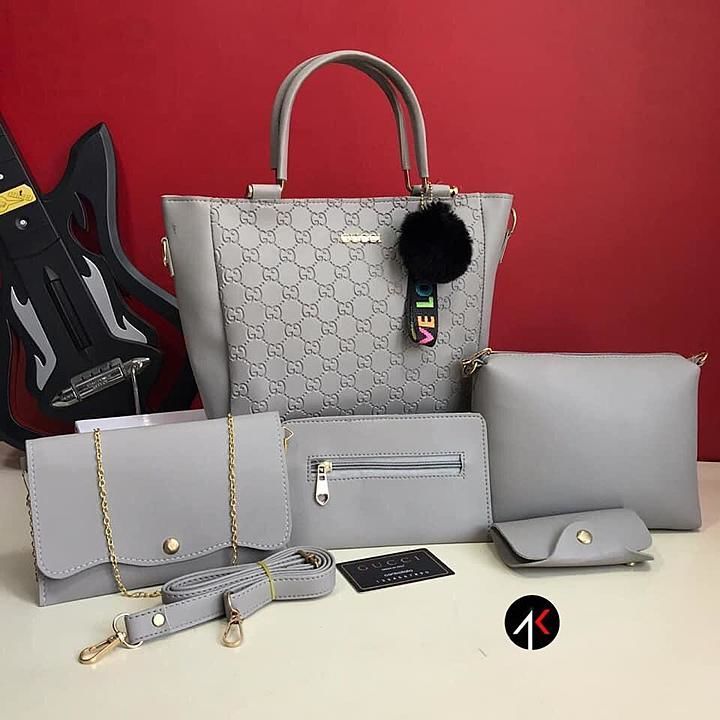*GUCCI*

*5 PC COMBO*

*PRICE :650*
Shipping extra 
*WEIGHT :600 GRM*

*SYNTHATIC LATHER* uploaded by Rayan fashions and jewelry on 1/19/2021