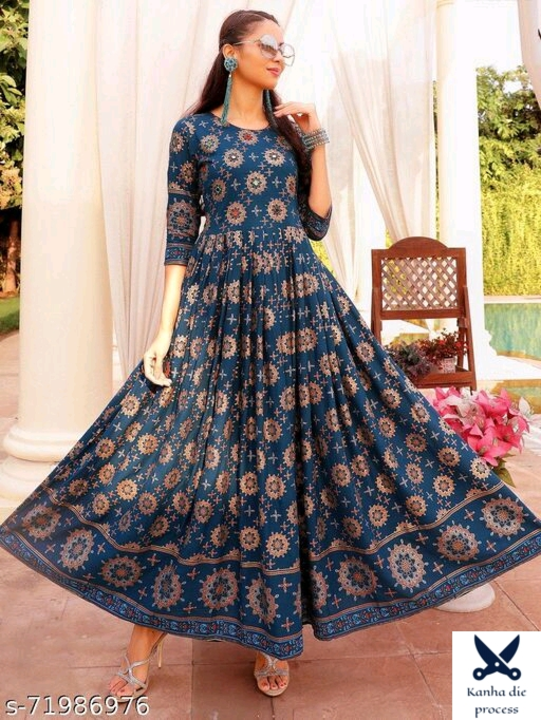 Anarkali with gold print  uploaded by Kanha finishing line on 11/18/2022