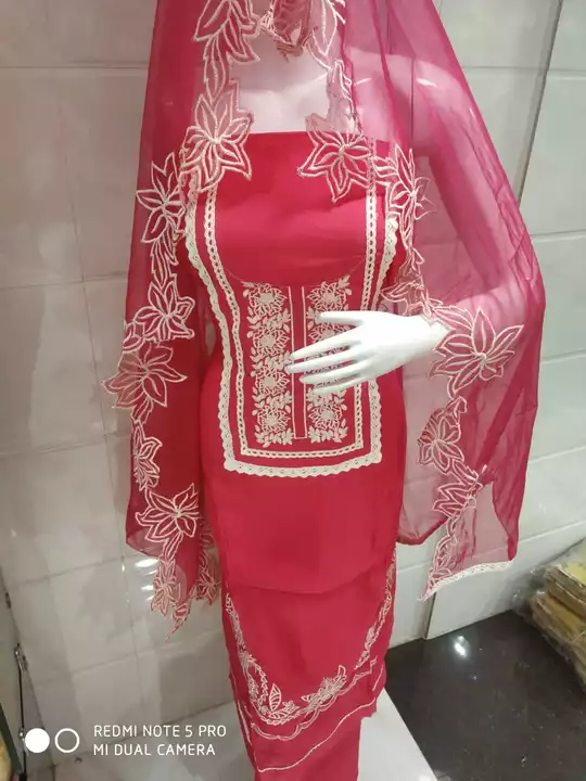 Aur ganja suit uploaded by Megha fashion on 11/18/2022
