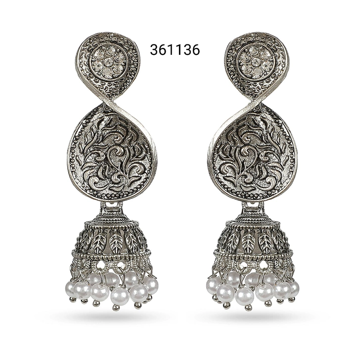 Post image Buy 6 piece of Earrings and get 5% off Buy 12 piece of Earrings and get 15% off minimum order value 1000