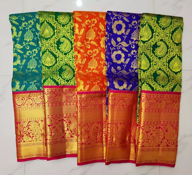 Gift sarees collections full soft quality uploaded by business on 11/19/2022