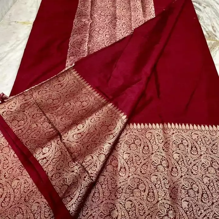 Banarsi silk saree uploaded by WeaveMe India on 11/21/2022