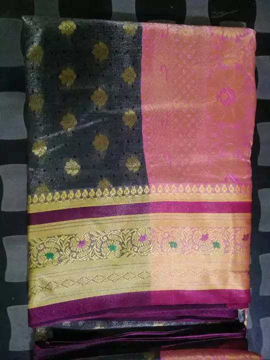 Product uploaded by Holsell cloth marchant pusad on 11/21/2022