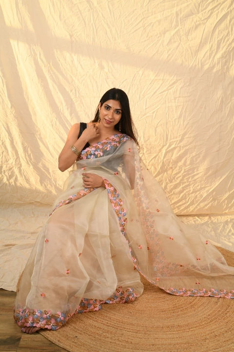 Product image with price: Rs. 1250, ID: organza-sarees-wholesale-1c1790ec