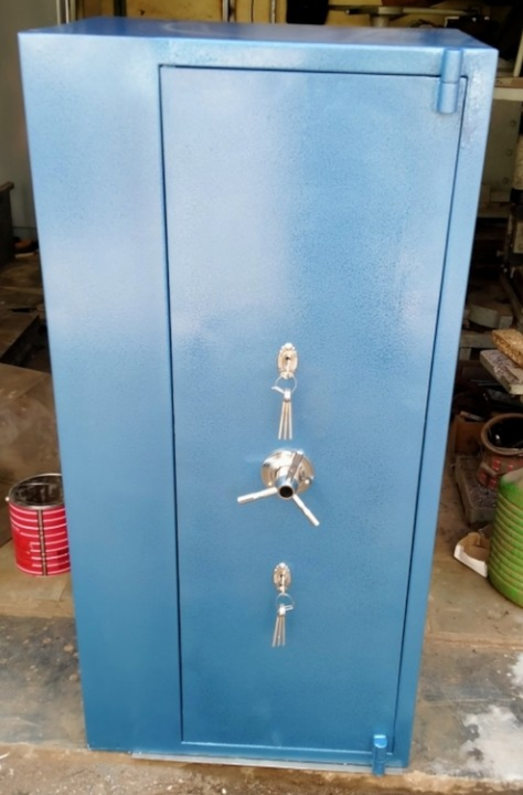 Seaf locker  uploaded by Vinod Steel and wooden furniture  on 11/22/2022
