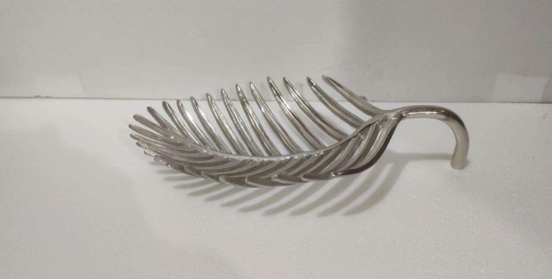 TABLETOP ALUMINUM NICKEL PLATED LEAF  uploaded by business on 11/23/2022