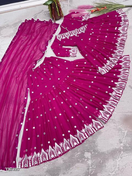 Product uploaded by Pallavi collections on 11/24/2022