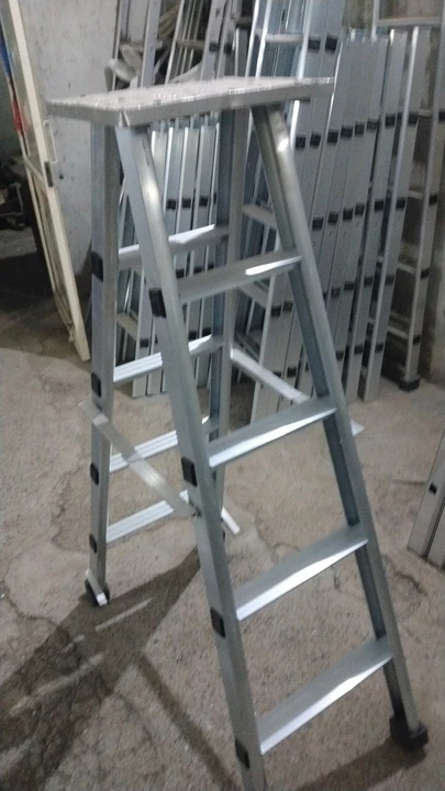Aluminium self supporting stool ladder uploaded by Rkleadergroup on 11/24/2022
