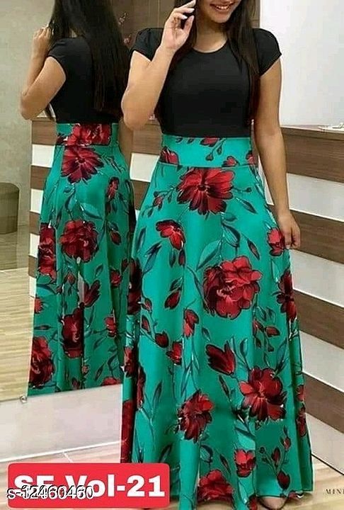 Green floral retro mega sleeve American crepe gown  uploaded by Sharolin ShopZone 🌹 on 1/23/2021