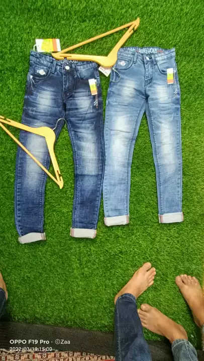 Kids jeans uploaded by business on 11/25/2022