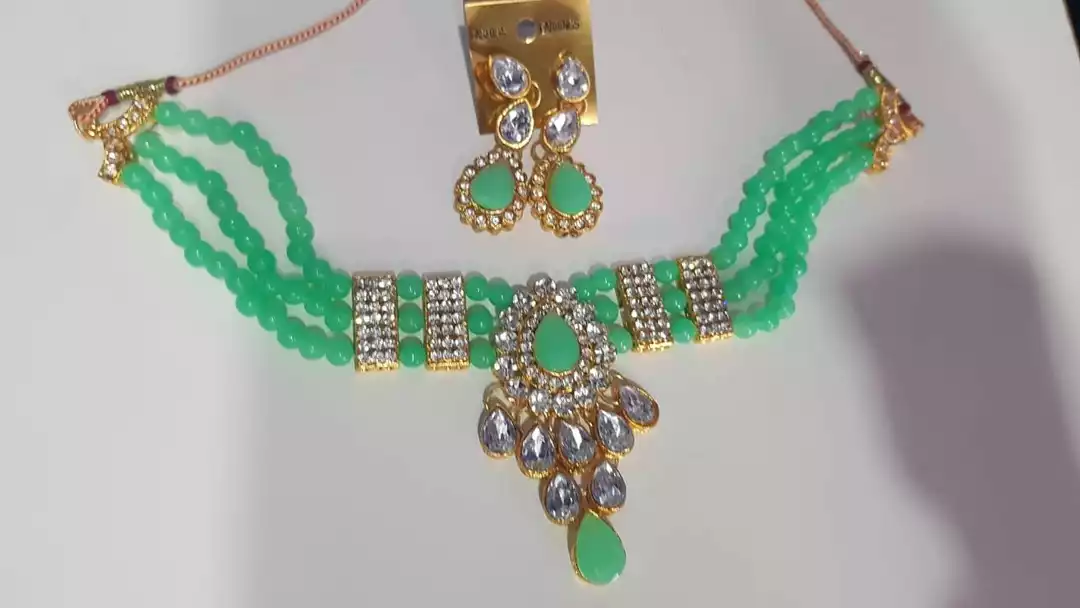 Clear set  uploaded by Oswal Art jewellery on 11/26/2022