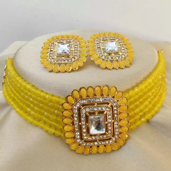 Beautifully Premium Quality Choker Neaklace With Beautiful Big size tops  uploaded by Saini collection on 11/26/2022