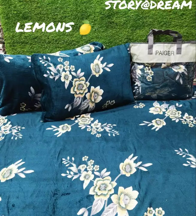 Post image 🪄🎊 *ITEM -LEMONS 1+2*
*KING SIZE Warm BEDsheet* 
• *FLIANO *
• *SIZE* 95*105 (INCHES)
• 1 Double Bed *SOFTY SOFTY* BEDSHEETNd 2 Pillow Covers (18*28)"
• *PACKING*ATTRACTIVE ZIPPER BAG*
• *WEIGHT* 1.4Kg Approx

*PRICE* 750- Only 🛍️