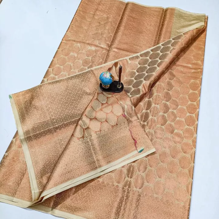 Banarasi kubera pattu copper zari silk saree uploaded by business on 11/26/2022