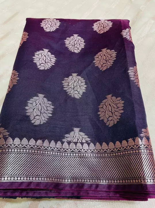 Post image Banarsi semi katan silk saree handloom, weaving