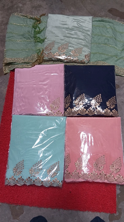 Crepe embroidered suit with dupatta uploaded by business on 11/27/2022