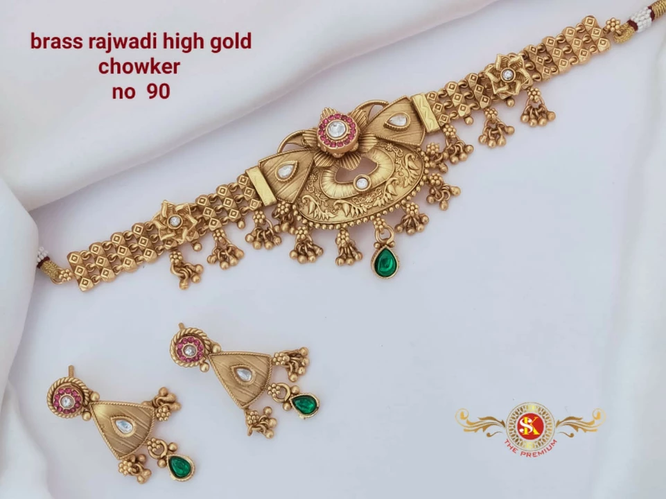Factory Store Images of Branded_jewelry