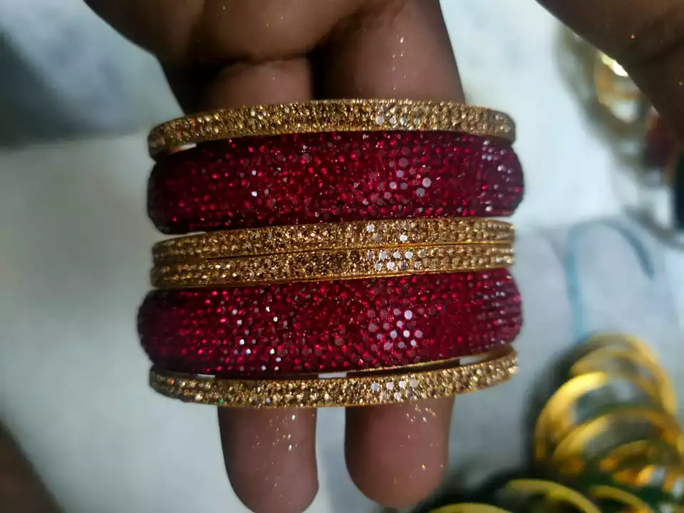 Post image Hello everyone. 
I'm manufacturer from Jaipur i have manufacturing units in Bangles and artificial or silver gold jewelry with Gemstone. 
We can supply world wide. Paypal, Google pe  Phone pe, Paytm and Bank Transfer accepted. We make Customized Designed also. If anyone wants any queries so call me on +919462925557 (call or whatsApp both available).