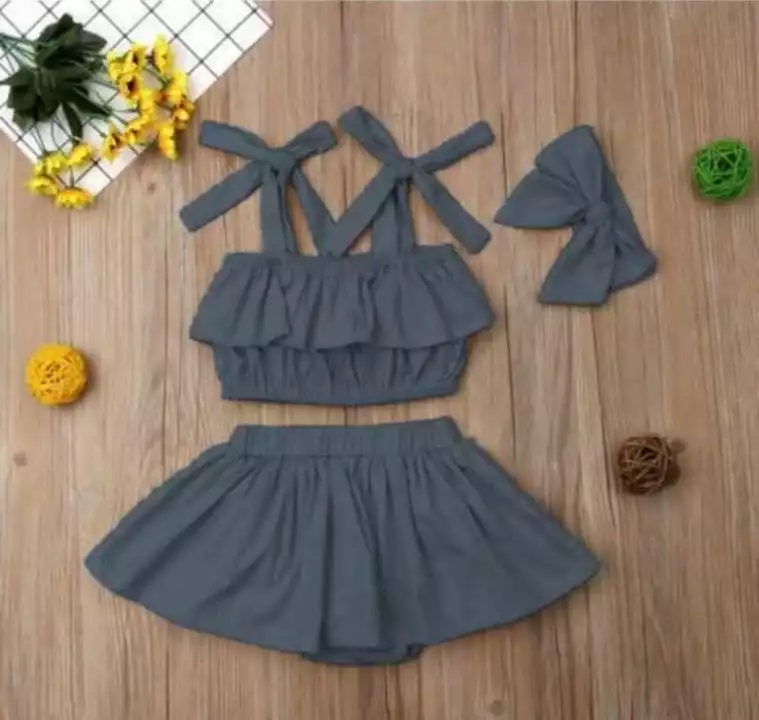 Fancy Plain clothing set for girls  uploaded by Revazone on 5/31/2024