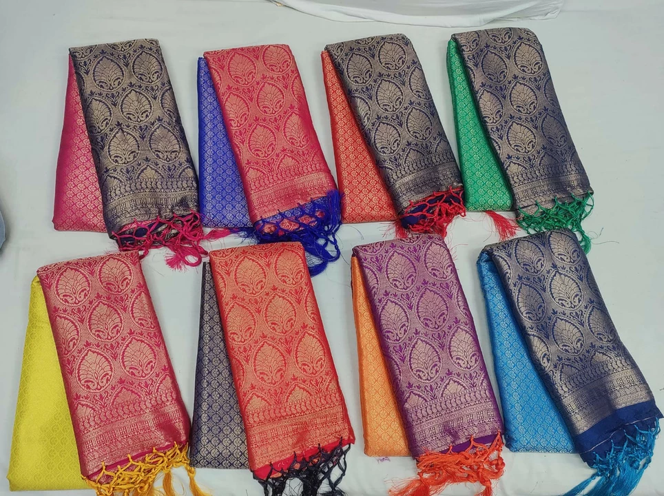 Factory Store Images of SURAT SAREE HOUSE