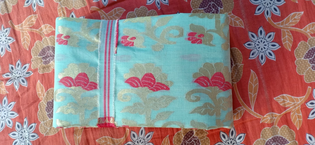 This is a traditional loom saree of Bengal. uploaded by business on 11/28/2022