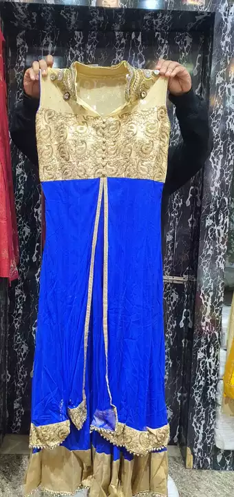 Stiched anarkali 

Suit 

With dupatta aur pant 

All poly pack 

All heavy  fabric 

Only 30 piece  uploaded by Krisha enterprises on 11/28/2022