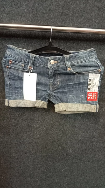 Denim shorts uploaded by business on 11/28/2022