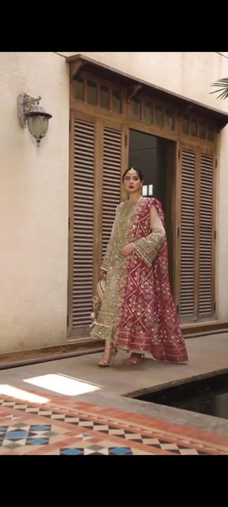 Post image I want 1-10 pieces of Pakistani original wedding suits
 at a total order value of 10000. I am looking for Pakistani original wedding suits

Crimson x Saira Shakira wedding collection 

Original price  -2100. Please send me price if you have this available.