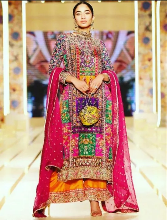 Pakistani suit uploaded by Punjab fashion store on 11/29/2022
